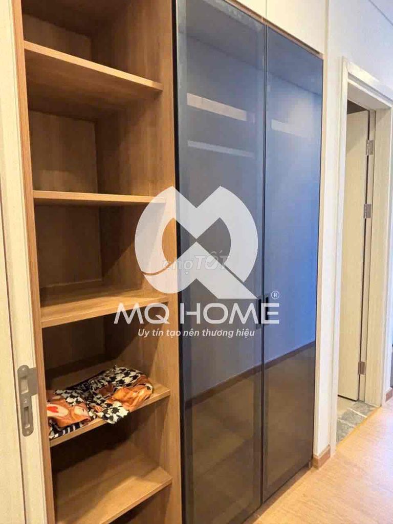 High-floor 2-bedroom apartment in SAM Tower — photo 10