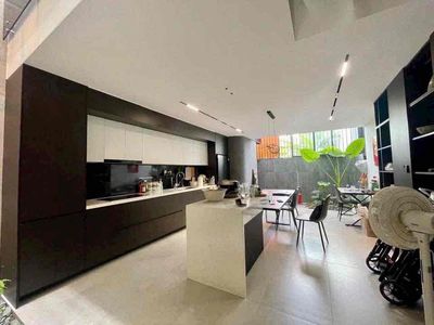 Аренда · 4 комн. · 100 м² · Quận Ngũ Hành Sơn, ул. Sát Võ chí Công
