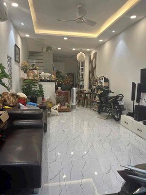 Аренда · 2 комн. · 56 м² · Quận 7, ул. Đường Huỳnh Tấn Phát