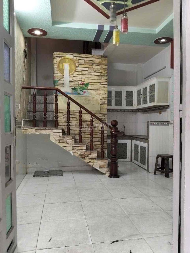 Rent · 2 bd · 28 м² · Quận 12, ул. Nguyễn Thị Đặng