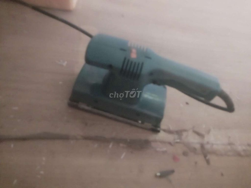 Máy chà nhám Makita 9035 Xanh ngọc mới. Mua bán Đồ chuyên dụng, Giống nuôi trồng tại Huyện Thiệu Hóa Thanh Hóa được đăng bởi Nguyen van anh  hình 1