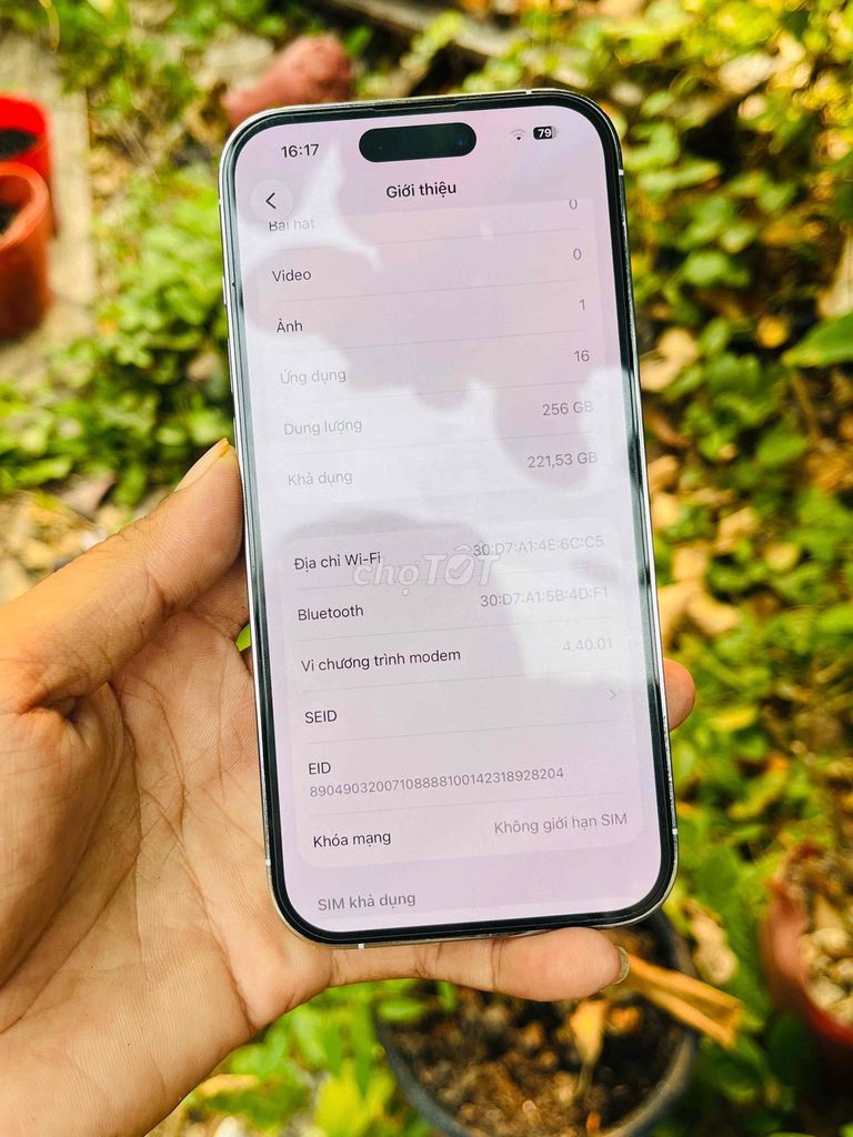 iPhone 14 Pro 256GB Trắng Mỹ. Mua bán Điện thoại tại Huyện Long Mỹ Hậu Giang được đăng bởi nguyễn tân hình 1