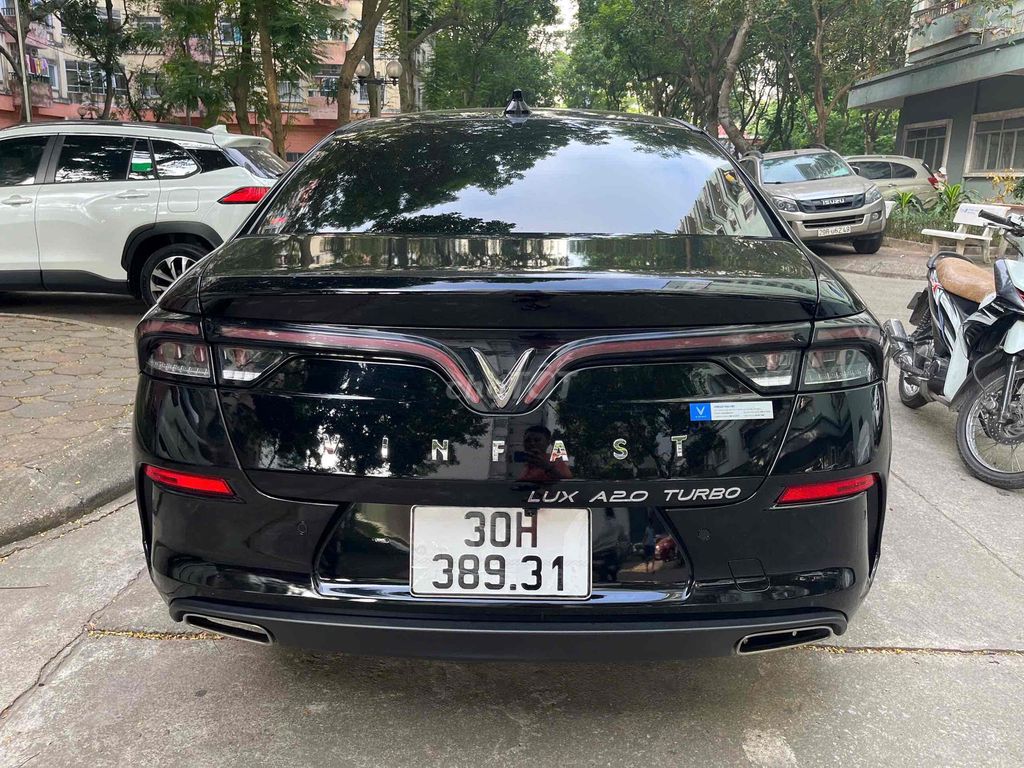 VinFast Lux A2.0 2021 Plus 2.0 AT - 50000 km. Mua bán Ô tô tại Quận Hoàng Mai Hà Nội được đăng bởi Lê Ngọc Anh hình 2