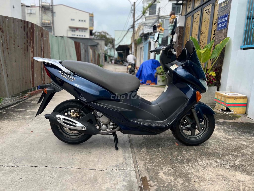 Suzuki Epicuro150 ngay chủ sang tên máy zin êm. Mua bán Xe máy tại Quận Bình Tân Tp Hồ Chí Minh được đăng bởi Vương hình 5