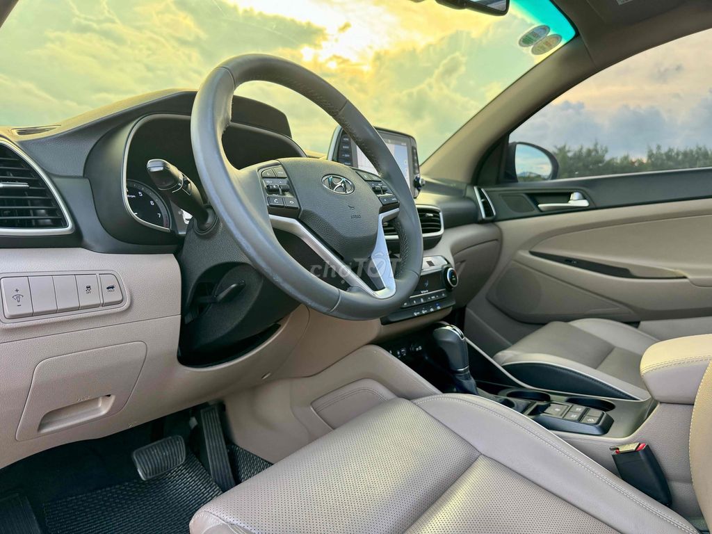Hyundai Tucson 2019 2.0L Đặc biệt - 68000 km. Mua bán Ô tô tại Quận Cẩm Lệ Đà Nẵng được đăng bởi nguyễn văn khoa hình 14