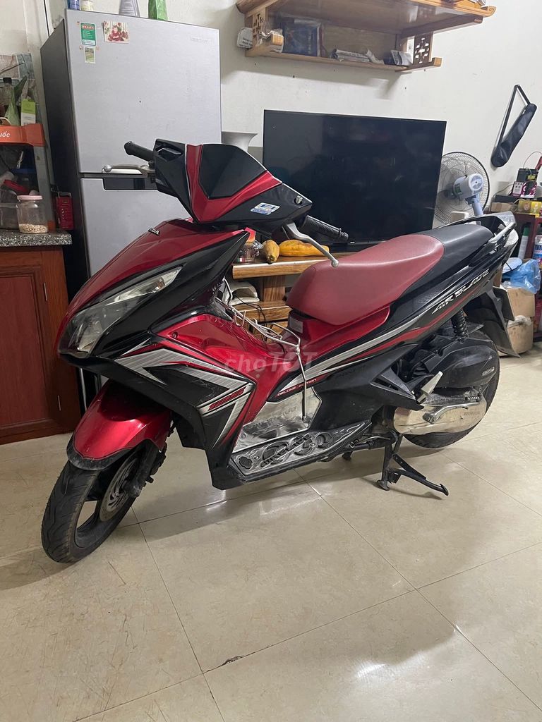 Honda ablade 2015 zin chính chủ. Mua bán Xe máy tại Quận Lê Chân Hải Phòng được đăng bởi Thanh Duy hình 4