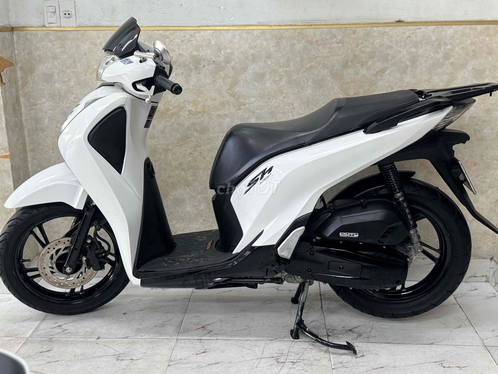 SH 125 đời 2017 trắng đen mới keng 43AF-047.29. Mua bán Xe máy tại Quận Sơn Trà Đà Nẵng được đăng bởi Minh Dũng bán trả góp 136 vân đồn  hình 6