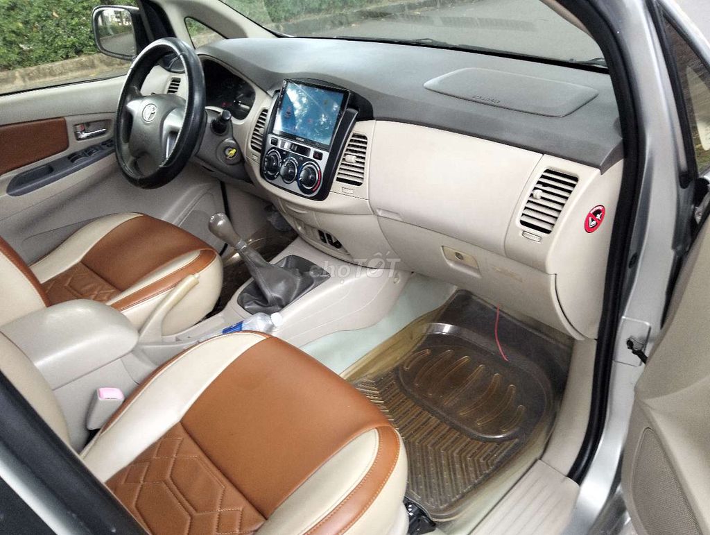 XE NHÀ INNOVA 2014. MÁY 2.0G.MÁY RẤT ÊM XE ZIN 90%. Mua bán Ô tô tại Quận Tân Bình Tp Hồ Chí Minh được đăng bởi Văn Thiện hình 7