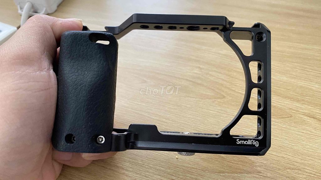Khung máy ảnh SmallRig a6400. Mua bán Máy ảnh, Máy quay tại Quận Ninh Kiều Cần Thơ được đăng bởi Trần Ngọc Tâm hình 1