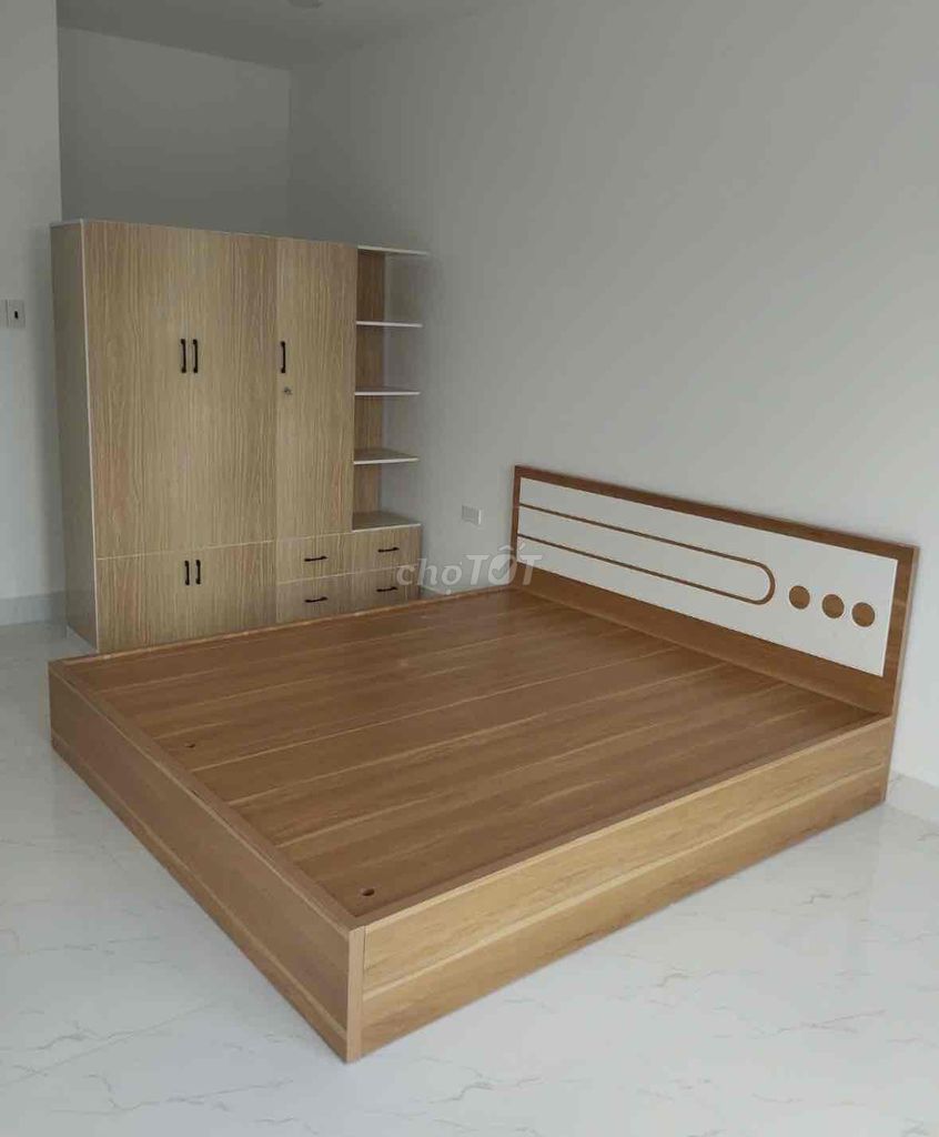 Giường ngủ Gỗ MDF Nâu gỗ 1m6x2m,1m8x2m. Mua bán Giường, chăn ga gối nệm tại Thị xã Bến Cát Bình Dương được đăng bởi Hong Le hình 1