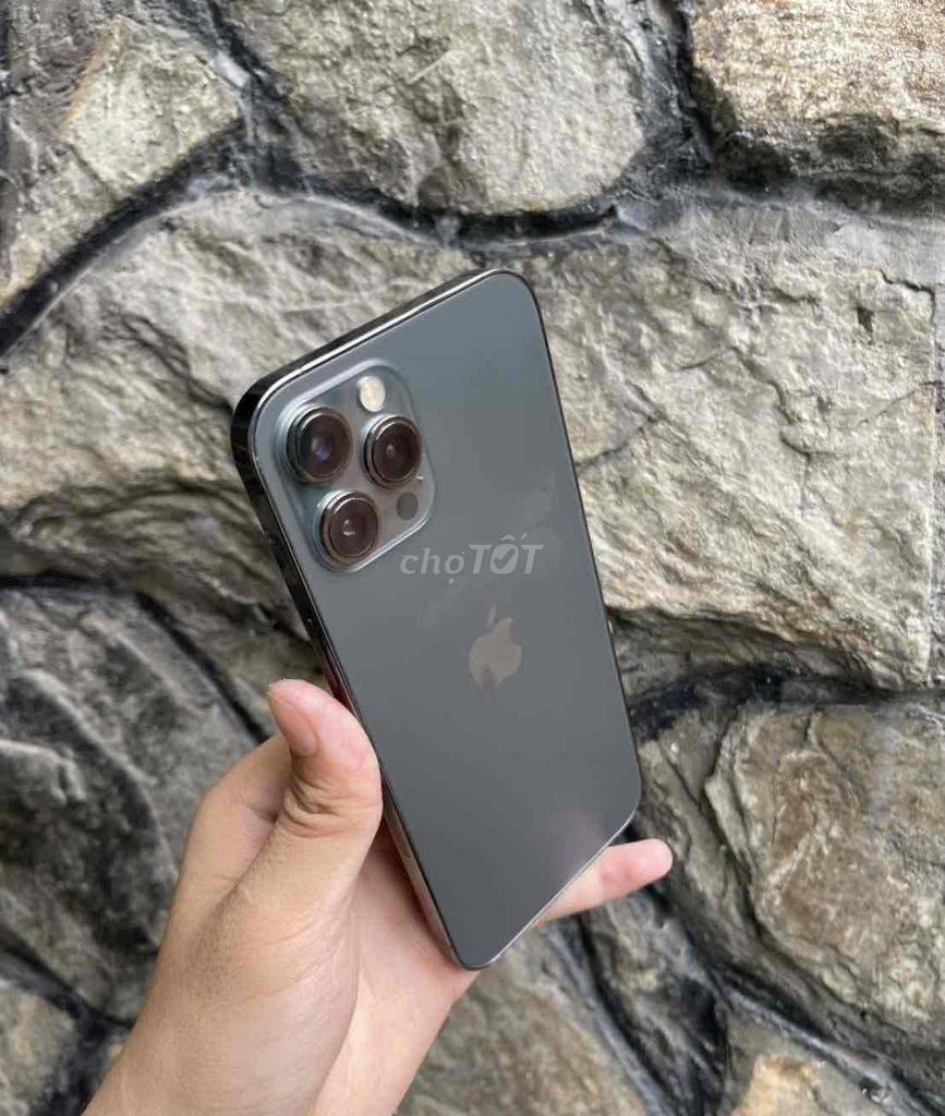 Apple iPhone 12 Pro Xám Đã sử dụng. Mua bán Điện thoại tại Quận 7 Tp Hồ Chí Minh được đăng bởi Hải hình 1