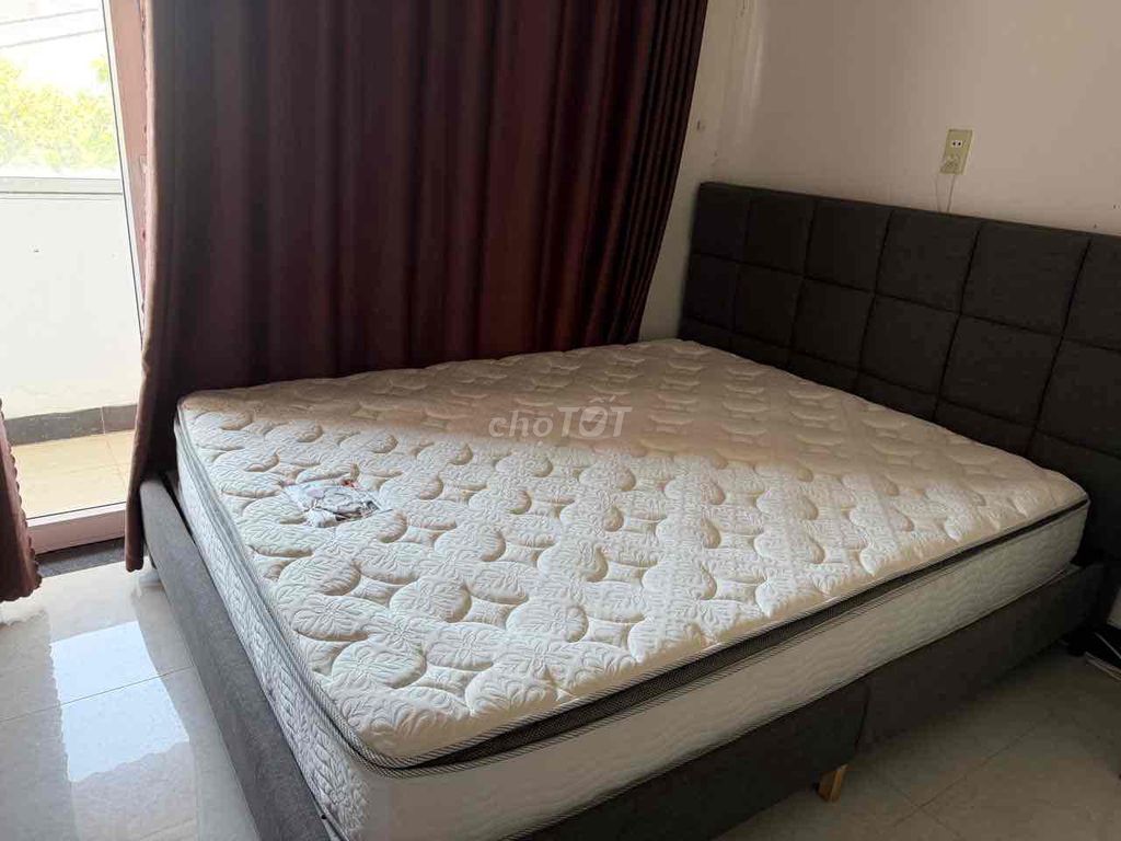 Nệm lò xo Vuanem Trắng 20cm. Mua bán Giường, chăn ga gối nệm tại Quận Ngũ Hành Sơn Đà Nẵng được đăng bởi Nhan  hình 1