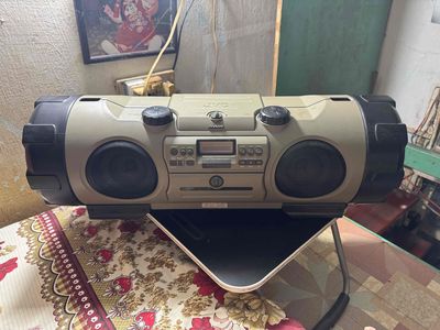 dư sử dụng cần bán máy hát đĩa CD và băng cattset. Mua bán Tivi, Âm thanh tại Quận 1 Tp Hồ Chí Minh được đăng bởi nguyenthanhLong