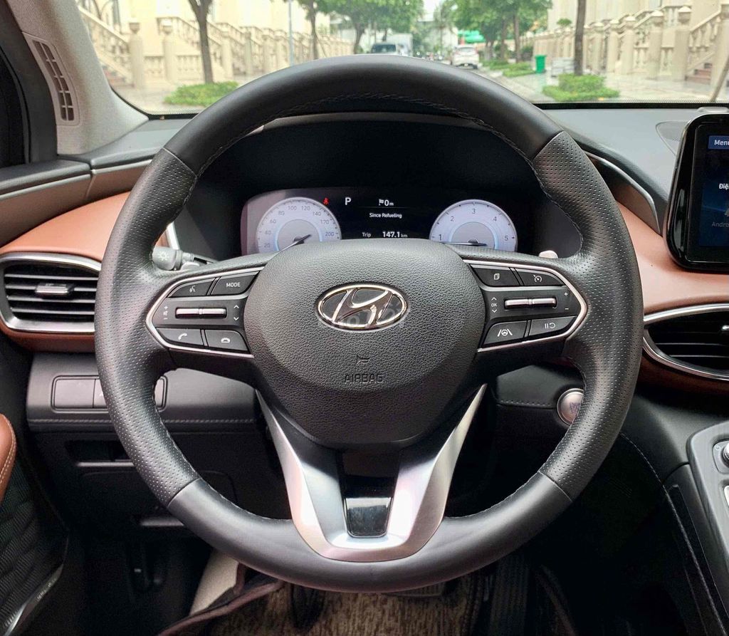 Hyundai Santa Fe 2021 2.2 Dầu cao cấp - 50000 km. Mua bán Ô tô tại Quận 1 Tp Hồ Chí Minh được đăng bởi Dương Quốc Việt hình 16