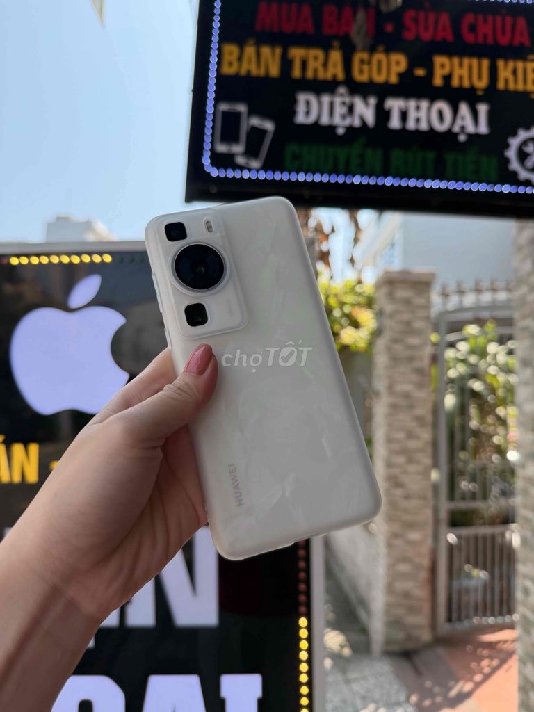 Huawei P60 8GB/256GB Trắng. Mua bán Điện thoại tại Quận Sơn Trà Đà Nẵng được đăng bởi Diễm Diễm hình 1