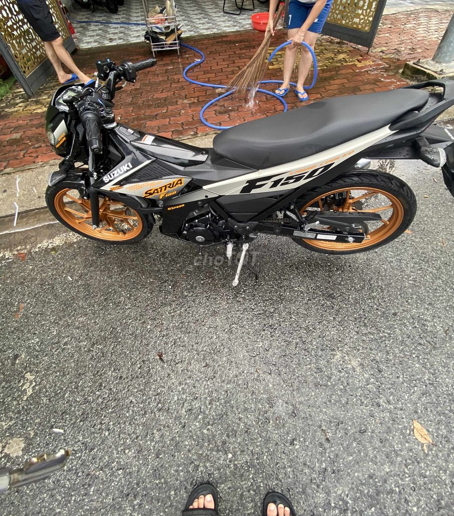 Cần ra đi chiếc Satria xe lước đăng kí 9/2024. Mua bán Xe máy tại Thành phố Thủ Dầu Một Bình Dương được đăng bởi Minh Bảo hình 3