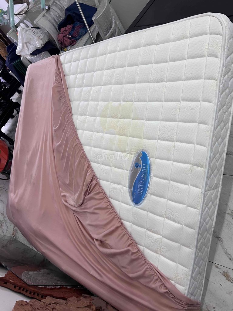 Đệm lò xo Hanvico 1m6x2m Trắng. Mua bán Giường, chăn ga gối nệm tại Huyện Hoài Đức Hà Nội được đăng bởi Tú Anh hình 1