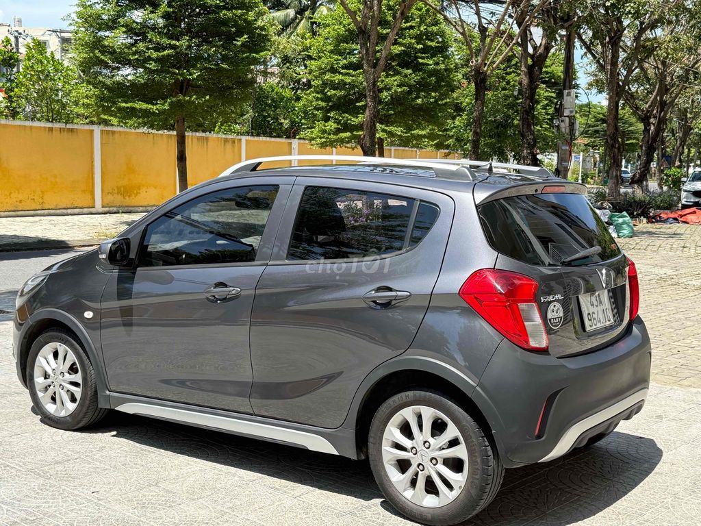 VinFast Fadil 1.4 AT Mới 98% - Fadill Tự động bs43. Mua bán Ô tô tại Quận Hải Châu Đà Nẵng được đăng bởi Lê vy  hình 7