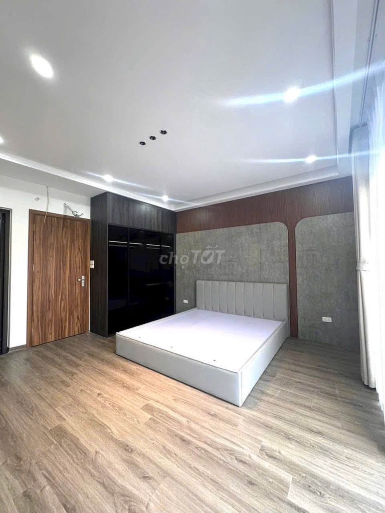 Nhà phố 6 tầng thang máy full nội thất, Long Biên, 10.x tỷ - ảnh 4