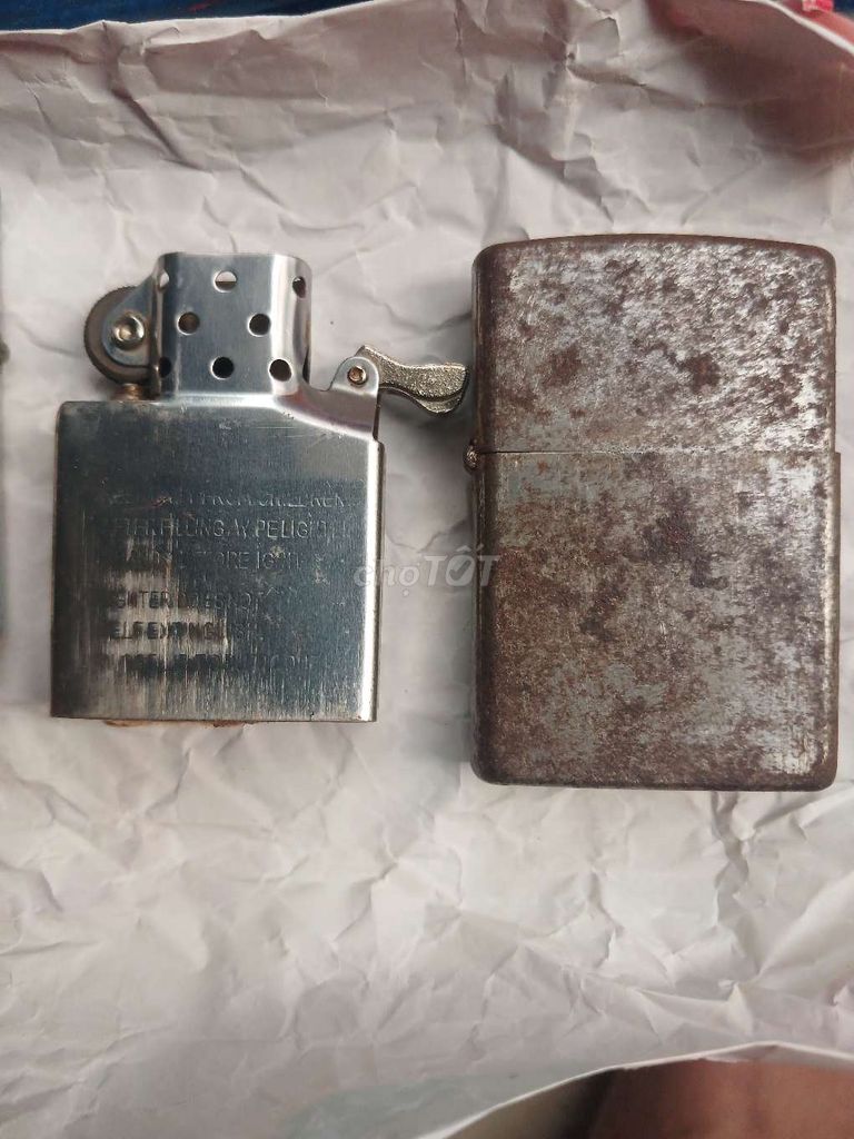 Bật lửa Kim loại