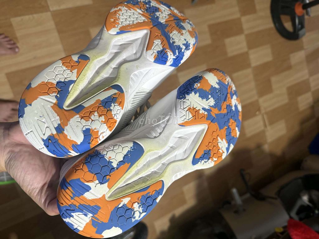 Vợt cầu lông Lining AXFORCE 10 + Giày Lining. Mua bán Đồ thể thao, Dã ngoại tại Thành phố Bắc Giang Bắc Giang được đăng bởi Trung hình 1