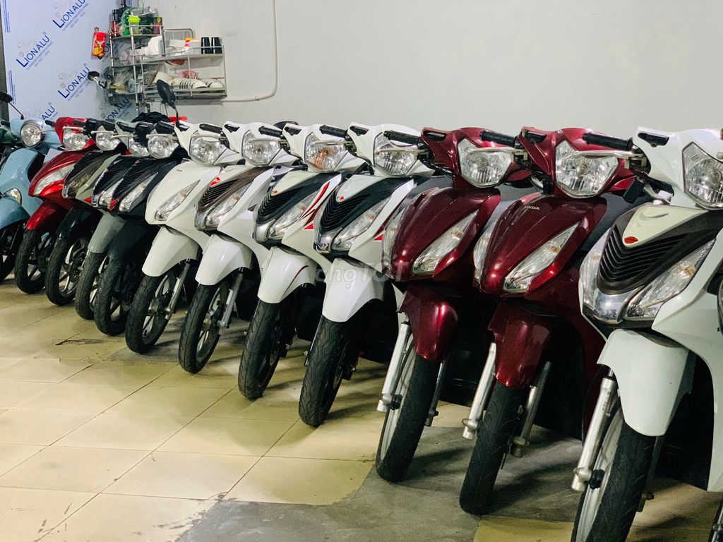 HONDA VISION ĐỦ CÁC ĐỜI GIÁ TỪ 12 TRIỆU CÓ TRẢ GÓP. Mua bán Xe máy tại Quận Bắc Từ Liêm Hà Nội được đăng bởi XE MÁY THỊNH PHÁT XE LƯỚT GIÁ RẺ hình 3