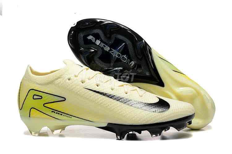 Giày đá bóng Nike Nam Tổng hợp Vàng nhạt. Mua bán Đồ thể thao, Dã ngoại tại Thành phố Bà Rịa Bà Rịa - Vũng Tàu được đăng bởi Khang Van hình 1