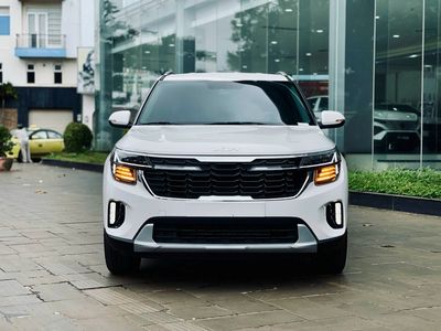 Kia Seltos 2026, xe sẵn giao ngay