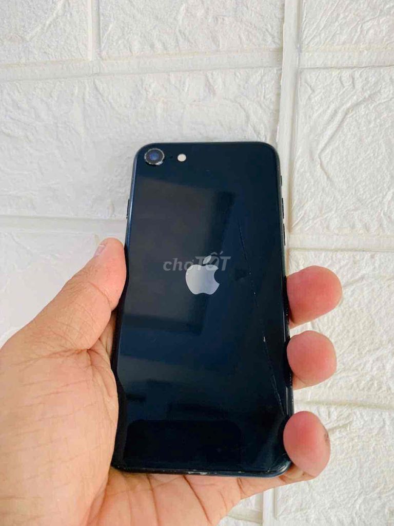Apple iPhone SE 3 Đen. Mua bán Điện thoại tại Quận Ninh Kiều Cần Thơ được đăng bởi đồ điện tử cũ  hình 1