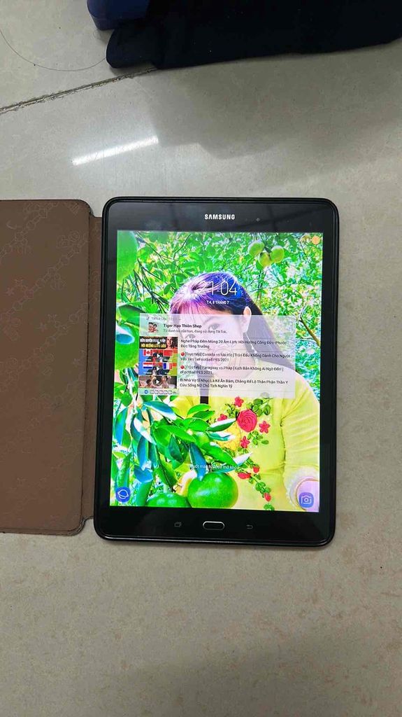 Samsung Galaxy Tab Mỏng nhẹ, pin lớn. Mua bán Máy tính bảng tại Quận Bình Tân Tp Hồ Chí Minh được đăng bởi Lê đặng Huy hoàng hình 2