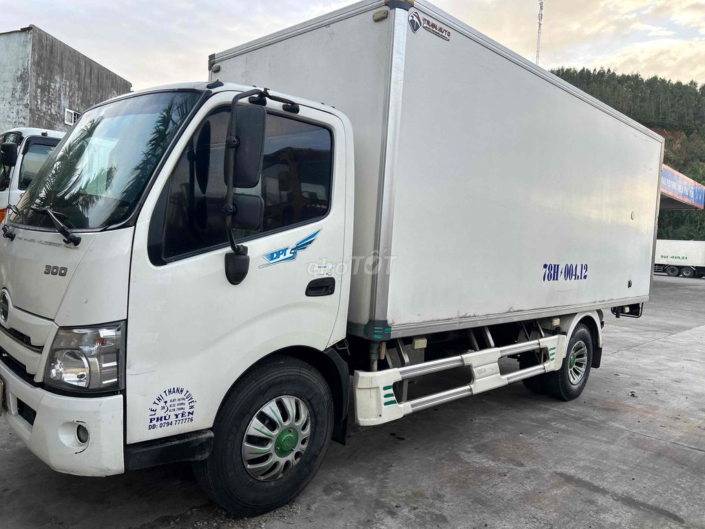 HINO 300 2021 Thùng bảo ôn. Mua bán Xe tải, xe ben tại Thị xã Sông Cầu Phú Yên được đăng bởi Trần Tiến hình 2