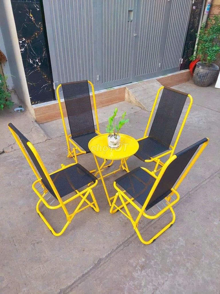 BÀN GHẾ SẮT CAFE, TRÀ CHANH, TRÀ SỮA [HÀNG XƯỞNG]. Mua bán Bàn ghế tại Huyện Bình Chánh Tp Hồ Chí Minh được đăng bởi An Nguyễn hình 1