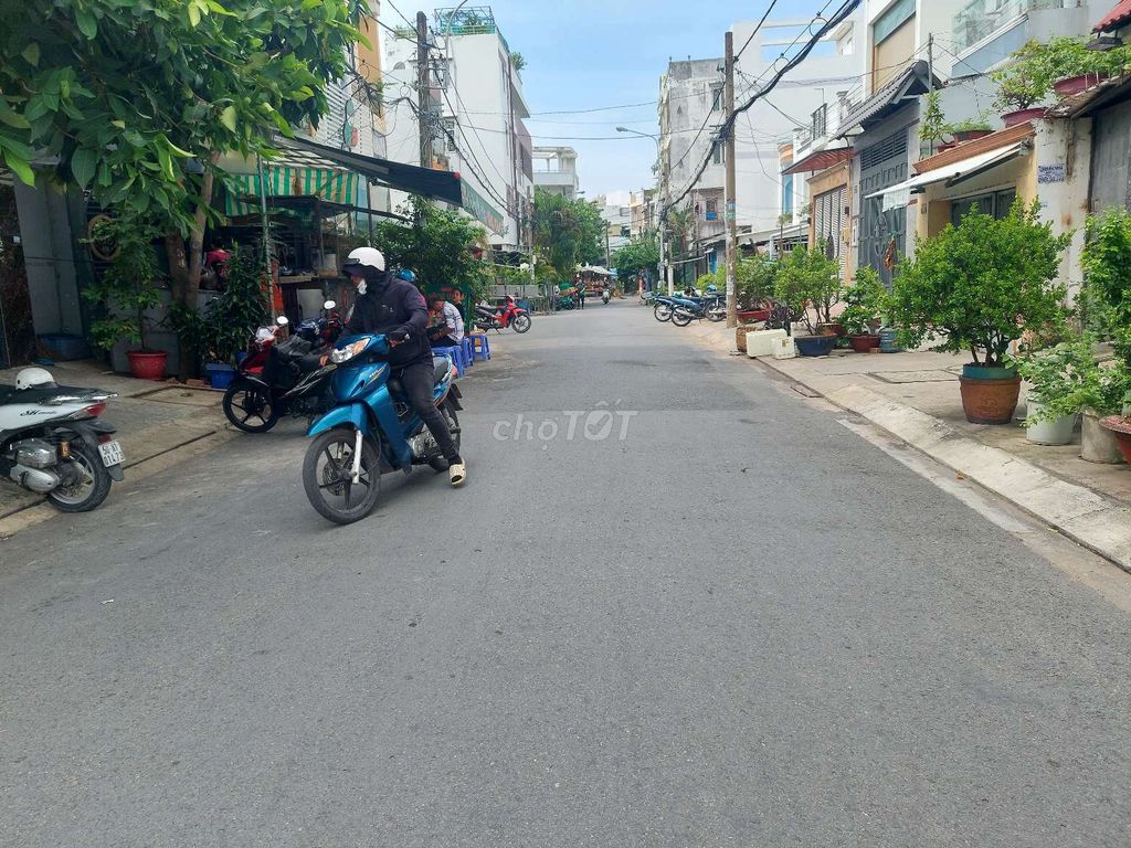 Cho thuê nhà mới sạch nam lLong Hồ Học Lãm gần Võ Văn Kiệt