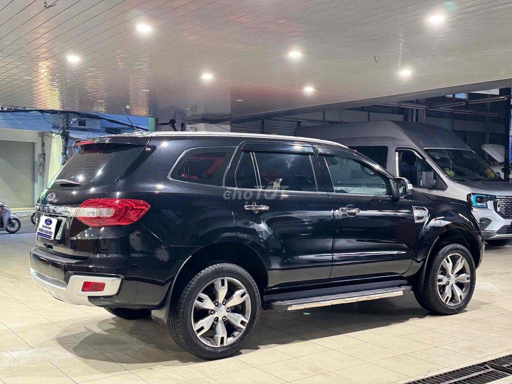 Ford Everest 2016 Titanium 2.2L AT 4x2 - 74000 km. Mua bán Ô tô tại Quận 3 Tp Hồ Chí Minh được đăng bởi Duy Vỹ hình 3