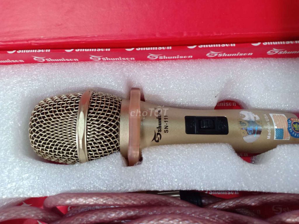 Micro còn rất mới.nguyen hộp. Mua bán Tivi, Âm thanh tại Quận Thanh Khê Đà Nẵng được đăng bởi vũ tài hình 1