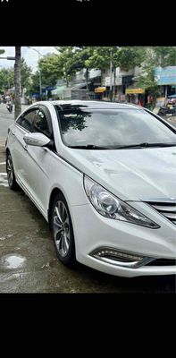 Hyundai Sonata 2010 2.0L AT - 90000 km. Mua bán Ô tô tại Huyện Xuyên Mộc Bà Rịa - Vũng Tàu được đăng bởi Nguyễn Anh Quốc