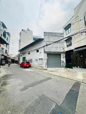 Аренда · 1 комн. · 120 м² · Quận Tân Phú, ул. Đường Tân Hương