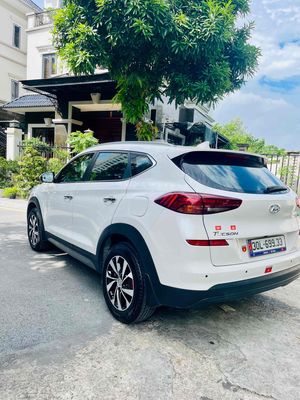 Hyundai Tucson 2021 2.0 Tiêu chuẩn - 72000 km. Mua bán Ô tô tại Quận Hà Đông Hà Nội được đăng bởi Thành