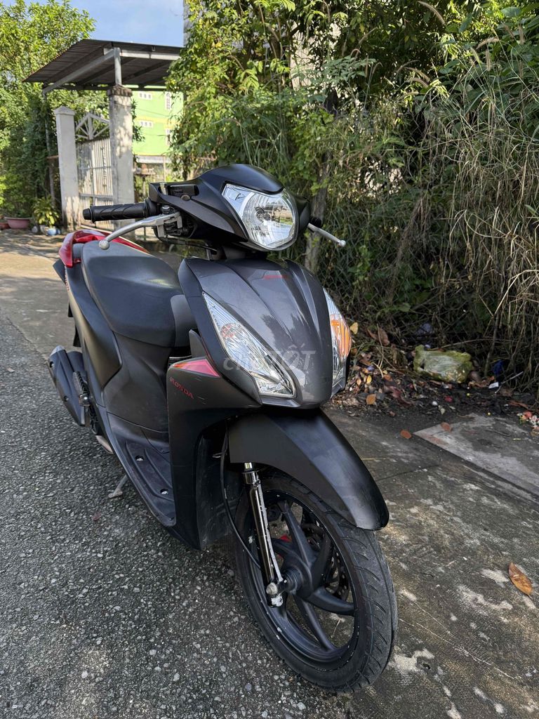 Honda Vision 2020 Smartkey Đen. Mua bán Xe máy tại Huyện Củ Chi Tp Hồ Chí Minh được đăng bởi HuỳnhLâm Bổn hình 9
