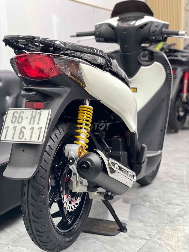 Honda SH150 2014 Độ Full Ý Trắng. Mua bán Xe máy tại Huyện Châu Thành Đồng Tháp được đăng bởi Gia Kiệt  hình 5