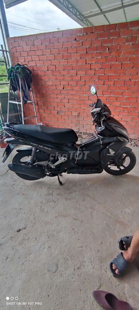 Chật nhà nên cần ra đi con xe thân yêu. Mua bán Xe máy tại Huyện Tân Biên Tây Ninh được đăng bởi Thái hình 2