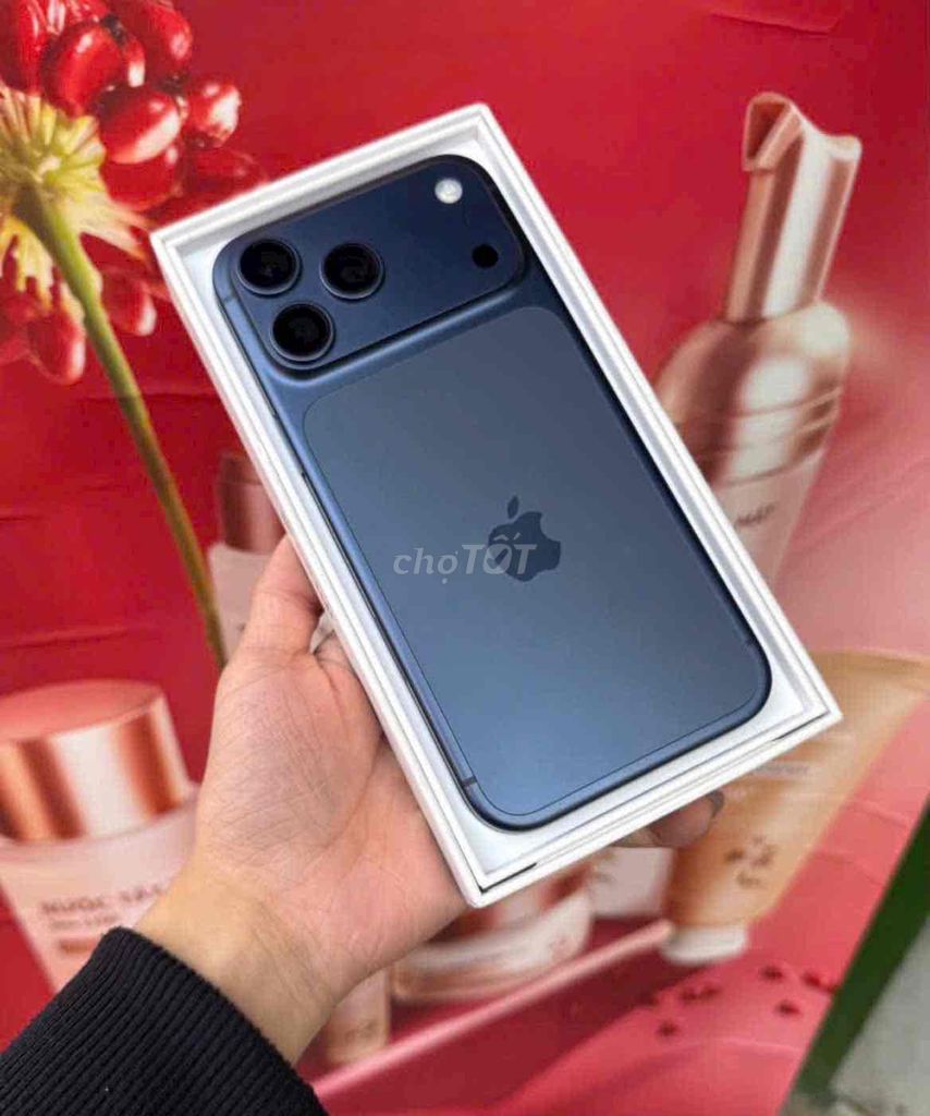iPhone 17 Pro 512GB Xanh 100% pin 100  cbh 4/27. Mua bán Điện thoại tại Quận 3 Tp Hồ Chí Minh được đăng bởi Nam Á Mobile hình 1