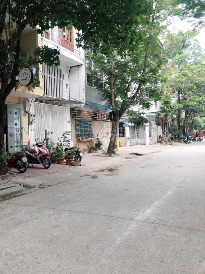 Cho thuê nhà Trần Quang Diệu, 65m2x5T, ngõ ô tô