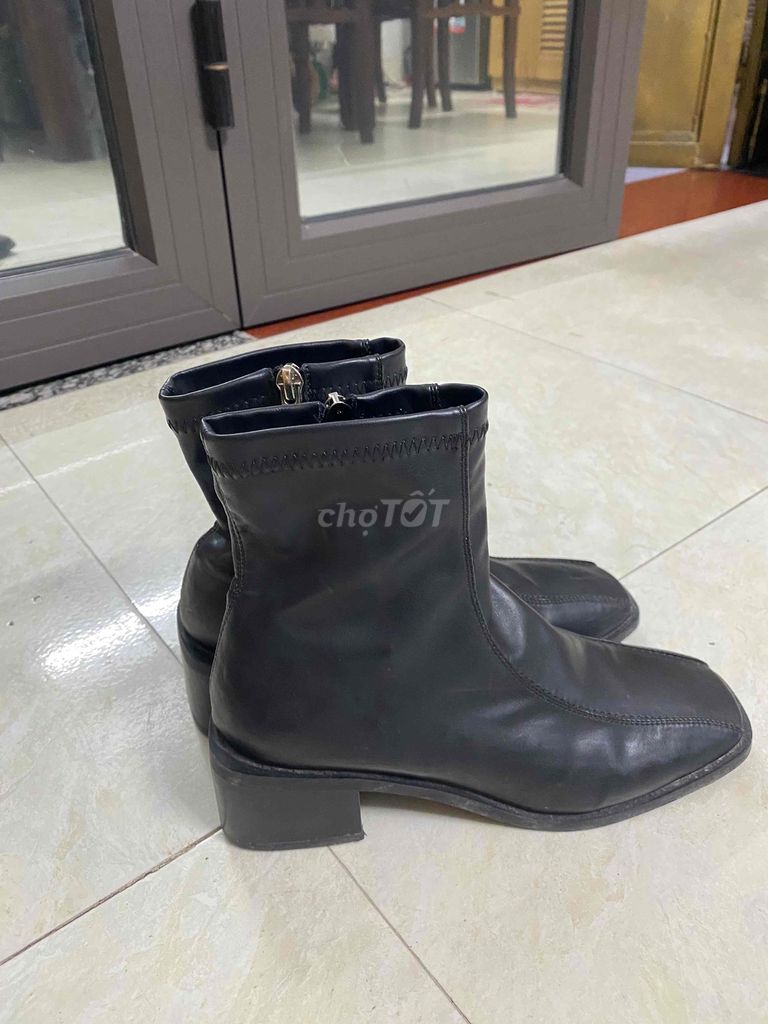 Boot nữ size 36