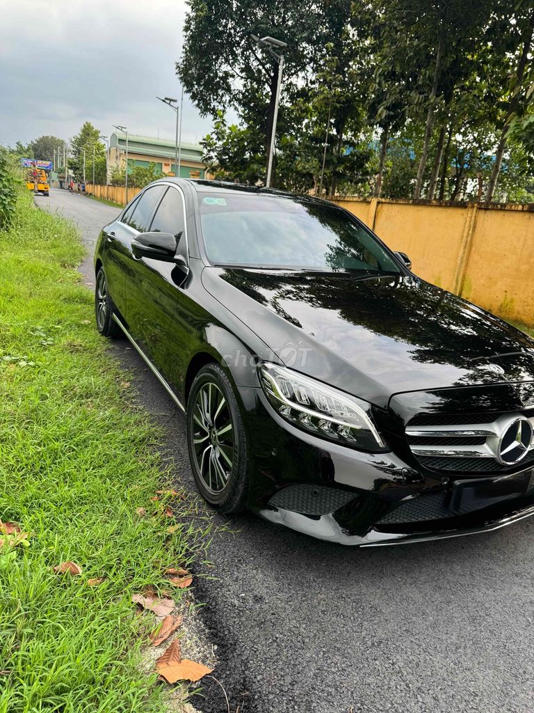 Mercedes Benz C Class 2020 C200 Exclusive  - 10200. Mua bán Ô tô tại Quận Tân Bình Tp Hồ Chí Minh được đăng bởi ngô đức việt hình 3