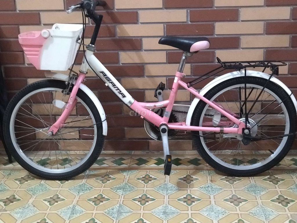 ASAMA 20inch ít đi còn khá mới đạp nhẹ bon chắc. Mua bán Xe đạp tại Quận Hà Đông Hà Nội được đăng bởi Anh Tiến hình 4