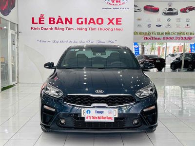 Kia Cerato SX 2019 2.0 AT Premium - 790000 km