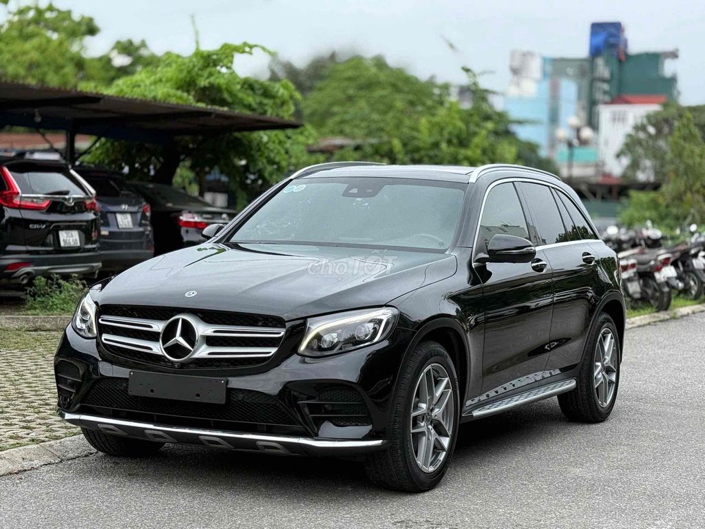Mercedes Benz GLC 2019 300 4Matic - 80000 km. Mua bán Ô tô tại Quận Cầu Giấy Hà Nội được đăng bởi Auto 6666 hình 2