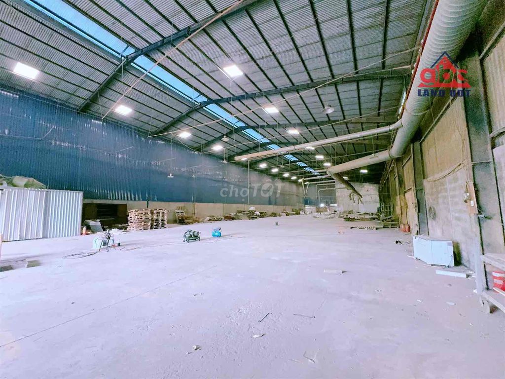 Bán xưởng sản xuất ngay trạm thu phí thiện tân 3000m2