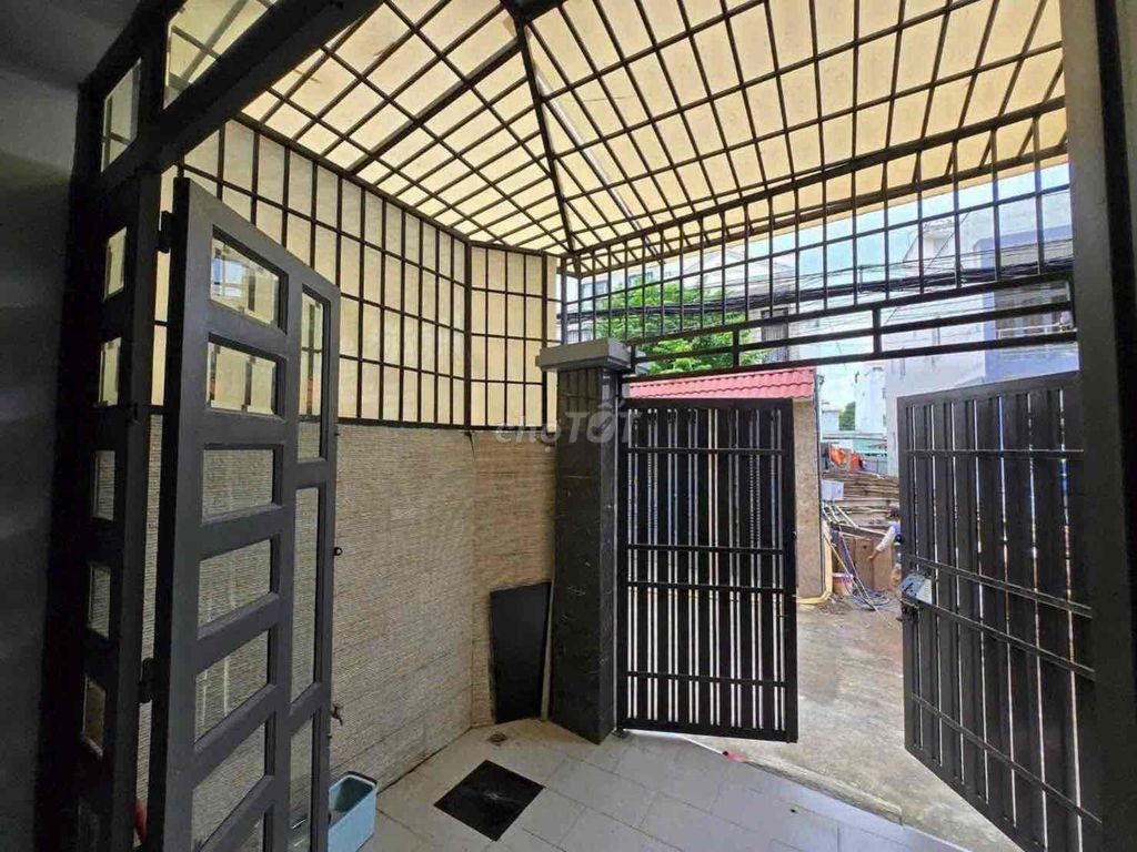 Аренда дома в автотранспортном переулке, QL13, рядом с Vạn Phúc City